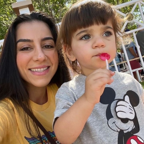 Profile Picture of Wadepod370@olpame Wadepod370@olpame.com (@wadepod37) on Poshmark