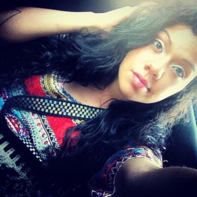 Profile Picture of Lizette Aviles (@JustLizzz_) on Twitter