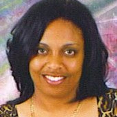 Profile Picture of Tabitha Hollins (@MsTAHollins) on Twitter