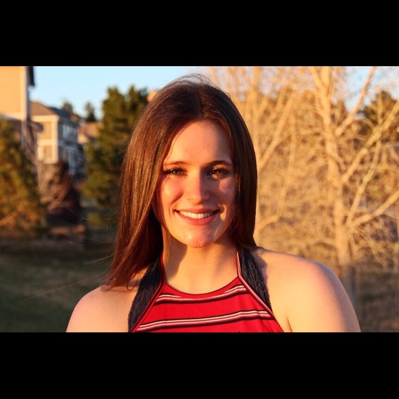 Angel Neyland - Poshmark Profile Picture of Angel Neyland (@angelneyland) on Poshmark