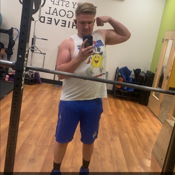 Jake Frisanco - Poshmark Profile Picture of Jake Frisanco (@jakefrisanco) on Poshmark