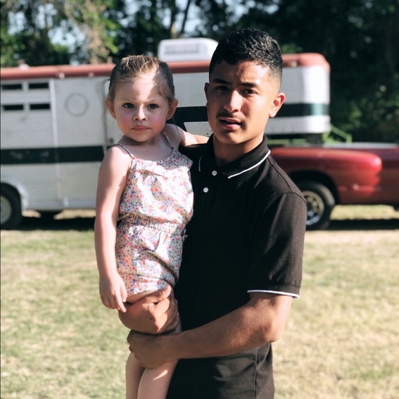 Profile Picture of Nabian Ramirez (@nabian2020) on Poshmark