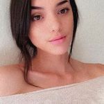 Profile Picture of S.L. Gray (@s.l._gray) on Instagram