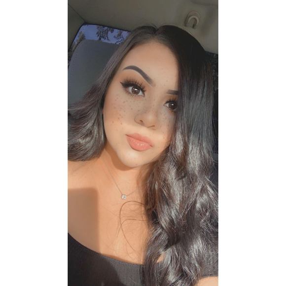 Profile Picture of Jacqueline Arredondo (@jacqueee24) on Poshmark