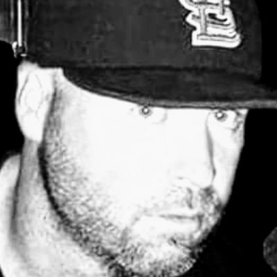 Profile Picture of John Fleming (@sturdywrists) on Twitter