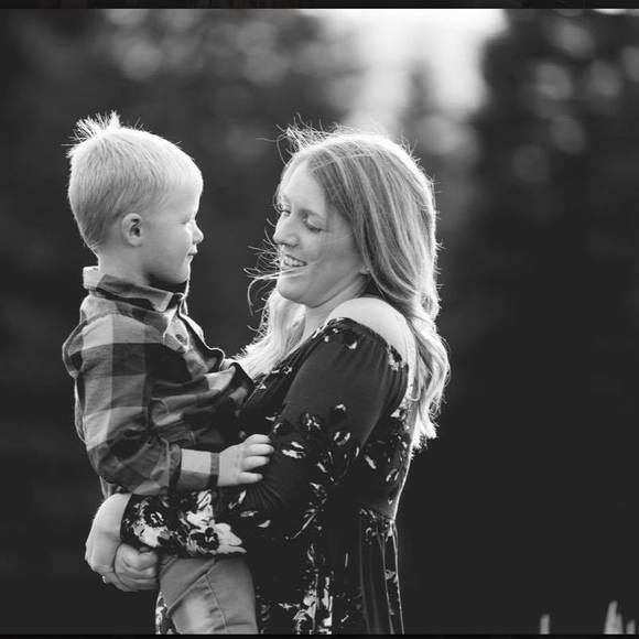 Profile Picture of Morgan Bergevin (@mbergevin) on Poshmark