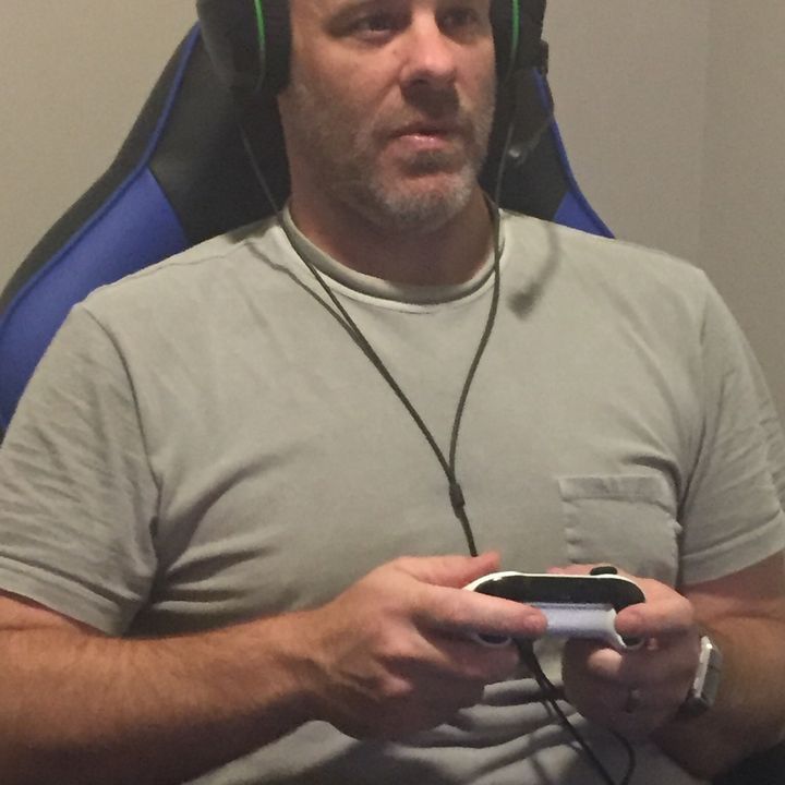 Profile Picture of EVAN ROYER (@moxzi69) on Tiktok