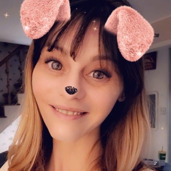 Profile Picture of Kristy Breuler (@kristybreuler93) on Poshmark