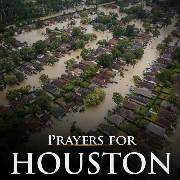 Profile Picture of Ladaysha Washington (@ladaysha123) on Poshmark