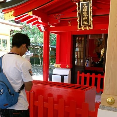 Profile Picture of A Liu (@johnson89030510) on Twitter