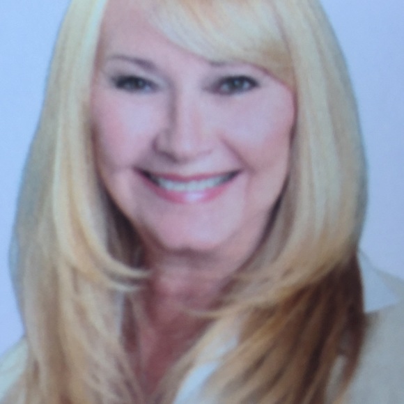 Profile Picture of Chequita Jaffe (@chequita8888) on Poshmark