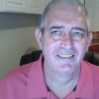 Profile Picture of Brad Traylor (@tx_iDaddy) on Twitter