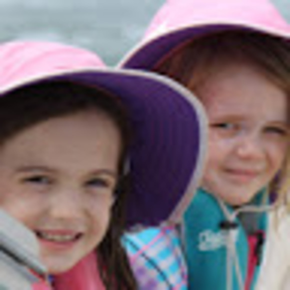 Profile Picture of Jenna Chutz (@jennachutz) on Poshmark