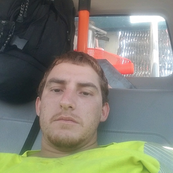 Profile Picture of Christian Cridland (@cridland93) on Poshmark