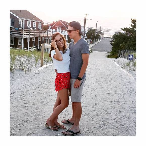 Profile Picture of Stephanie Fulton (@sfcarpen) on Poshmark