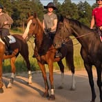 Profile Picture of Julia Bort (@julia.bort.2025) on Facebook