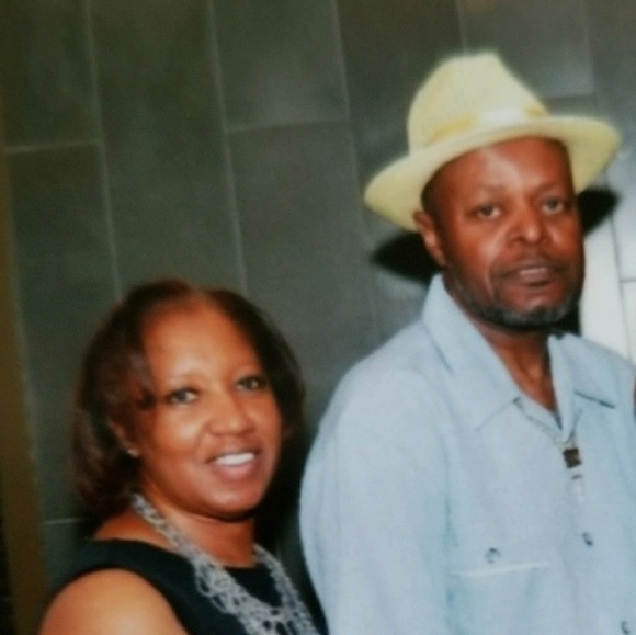 Profile Picture of Vera Blackshear (@vickie_black12) on Poshmark