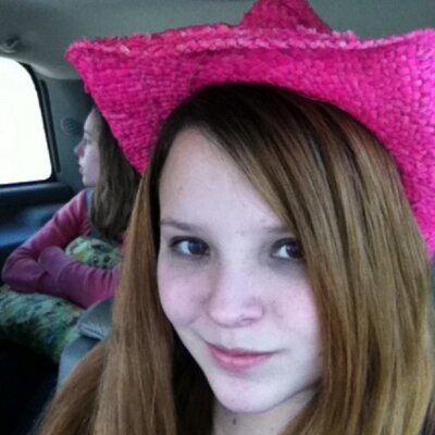 Profile Picture of Robyn Jolynn Bennett (@16MoneyHoney16) on Twitter