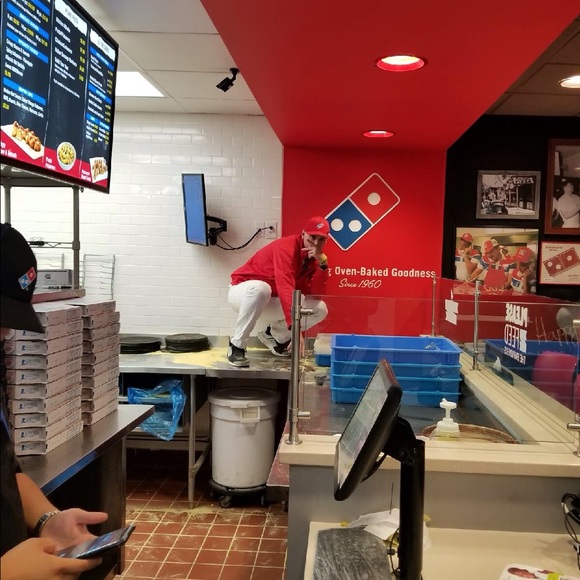 Profile Picture of Mikel Hutchison (@mikelhutchison) on Poshmark