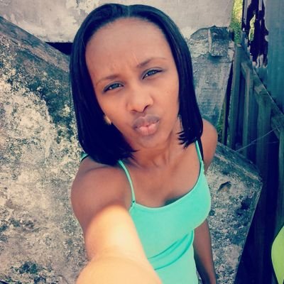 Profile Picture of Shanice Diaz (@sha__nic3) on Twitter