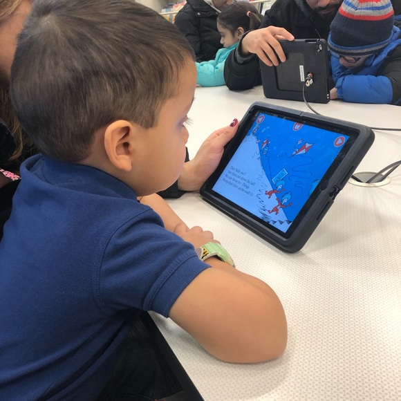 Profile Picture of Felice Pezzella (@felicepezzella) on Poshmark