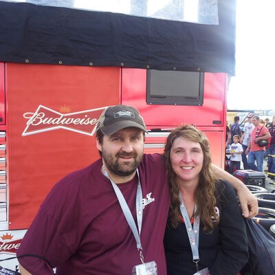 Profile Picture of DAVID & JENNIFER BLY (@JD07BLY) on Twitter