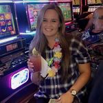 Profile Picture of Amanda Meredith (@callme_meredith) on Instagram