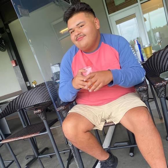 Profile Picture of Alex Cuello (@dhatboiicuello) on Poshmark