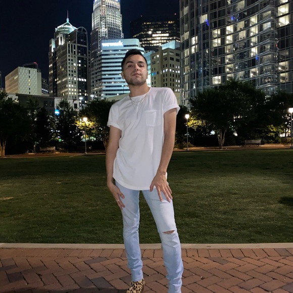 Profile Picture of Jorge Jaimes benitez (@xoj42) on Poshmark
