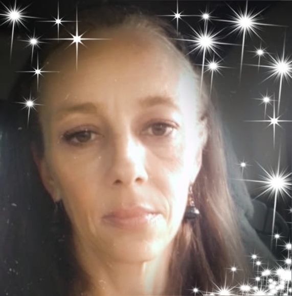 Profile Picture of Barbara Giersch (@barbara_giersch) on Poshmark