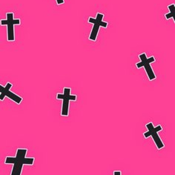 Profile Picture of Sydnie Reaves (@svr2002) on Poshmark