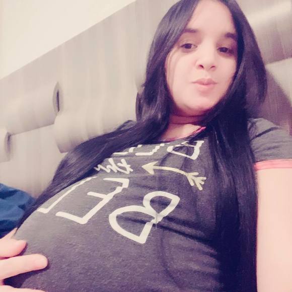 Profile Picture of Andresy Ulloa de laureano (@andresy25) on Poshmark