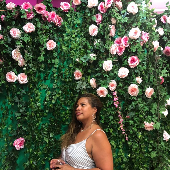 Profile Picture of Lupe Mora (@gmora1121) on Poshmark
