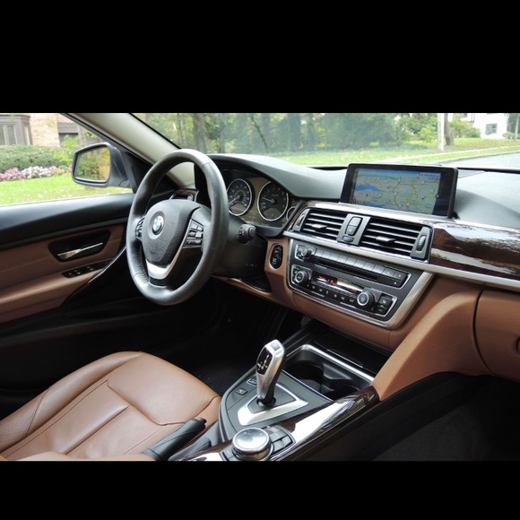 Profile Picture of Tiasha Gurdon (@tgurdon) on Poshmark