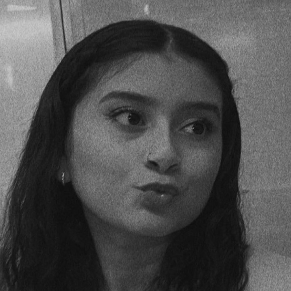 Profile Picture of Kathleen Cerda (@kathleencerda) on Poshmark