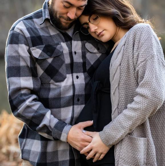 Profile Picture of Hannah Wassall (@hannahg4321) on Poshmark