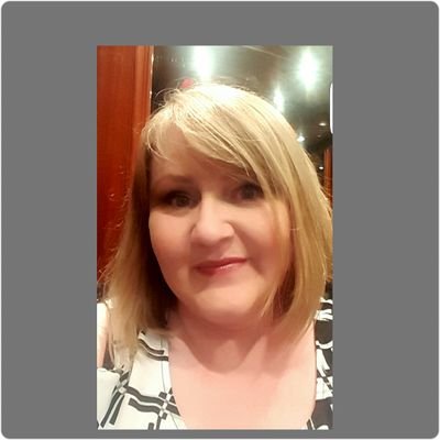 Profile Picture of Victoria Holmes (@RYLifeCoach) on Twitter