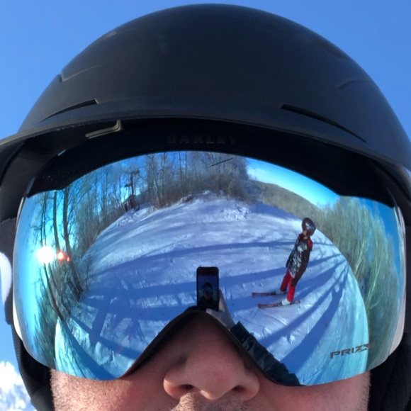 Profile Picture of Matt Welykholowa (@welyk) on Poshmark