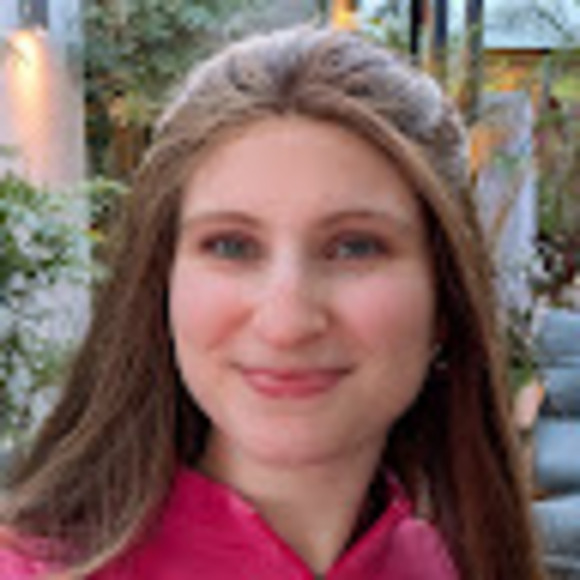 Profile Picture of Sophie Tager (@sophierc20) on Poshmark