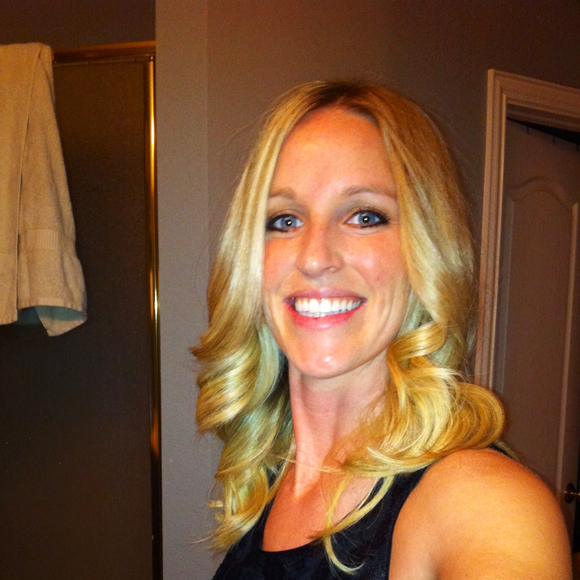 Profile Picture of Lacy Lineweaver (@llineweaver) on Poshmark