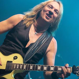 Profile Picture of Rob Robbins (@rob.robbins.338) on Facebook