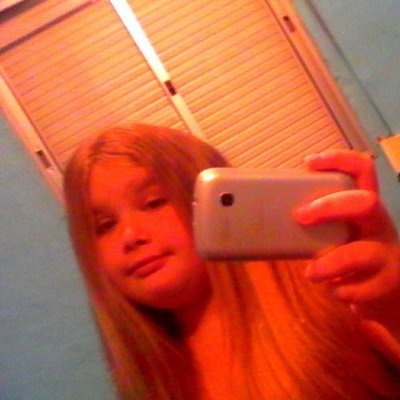 Profile Picture of Luci Rodriguez (@lucila_bolso) on Twitter
