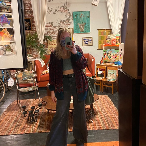 Profile Picture of Maggie Heiser (@maggarooni) on Poshmark
