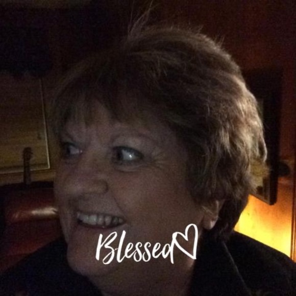 Profile Picture of Debbie Coleman (@buddiet64) on Poshmark