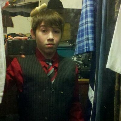 Profile Picture of Nathaniel Hale (@Sly_venom) on Twitter
