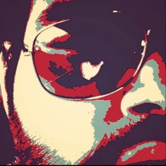 Profile Picture of Toby Lopez (@tobylopez822) on Poshmark