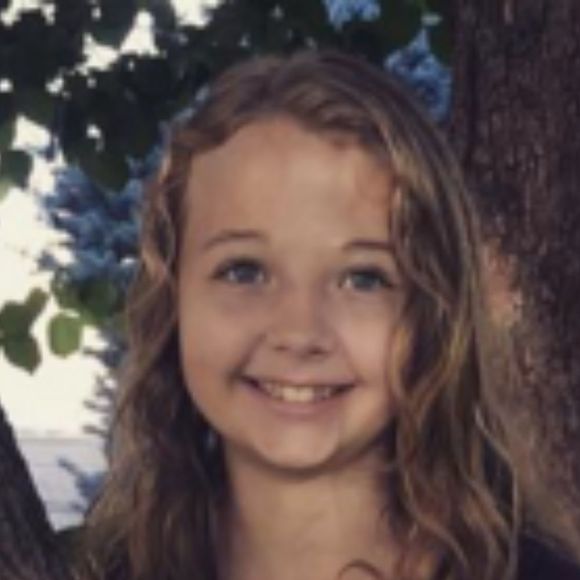 Profile Picture of Jocelyn Richards (@awesomejocer) on Poshmark