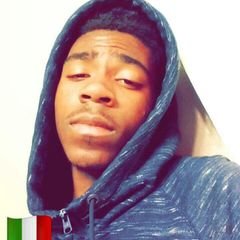 Profile Picture of Jonathan Colquitt (@jonhy_twofeet) on Twitter