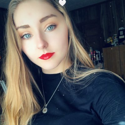 Profile Picture of Danielle Pullen (@Danielle_mp_) on Twitter