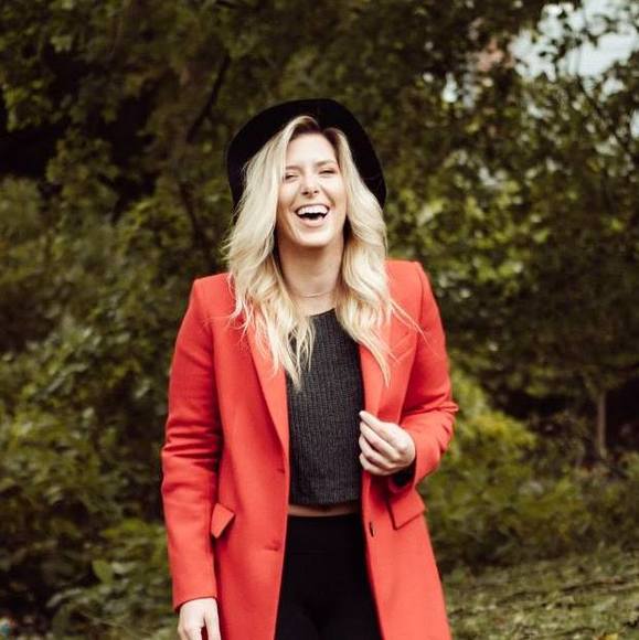 Jackie Christopher - Poshmark Profile Picture of Jackie Christopher (@jackstac) on Poshmark